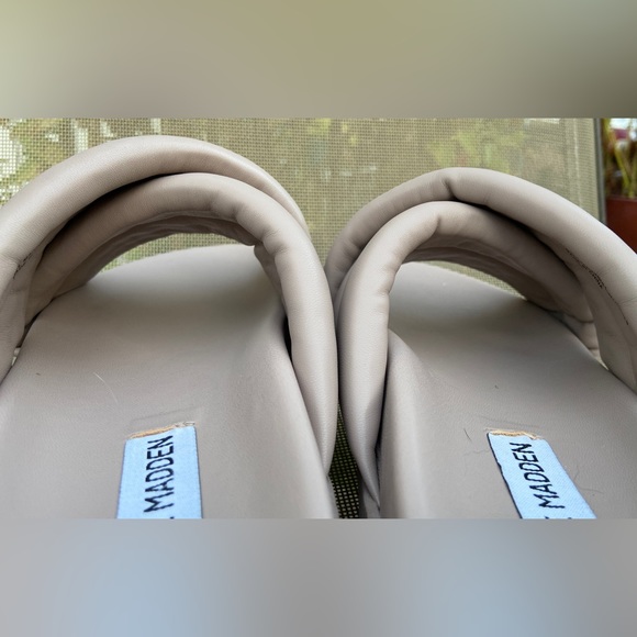Gently-Worn Sz-8 Steve Madden Beige/Pink Chunky Sandals-No Scuffs/Stains/Flaws🙌 - Picture 12 of 16